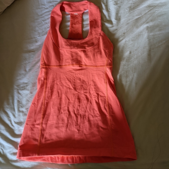 Lululemon - Picture 2 of 3